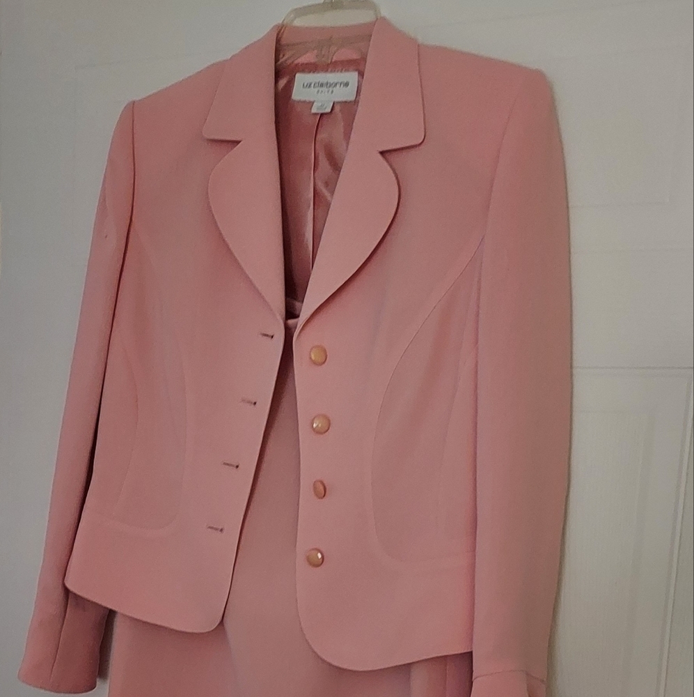 Ladies Suit